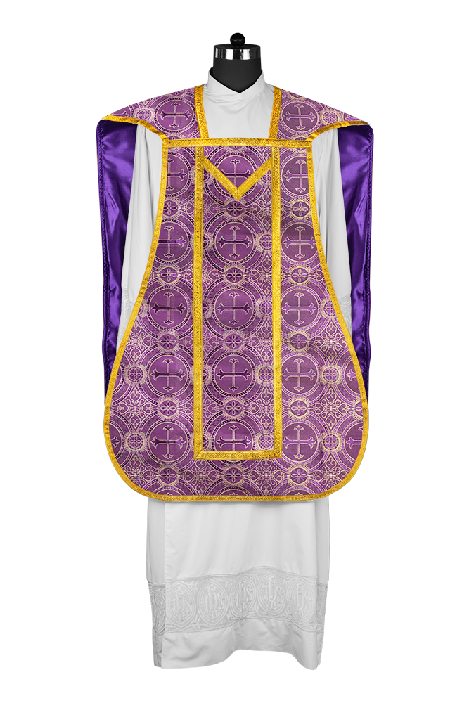 Roman Chasuble with adorned motif