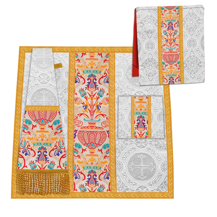 Gothic Chasubles in Coronation Tapestry