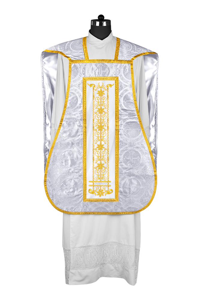 Vestimentas católicas con espalda de violín 