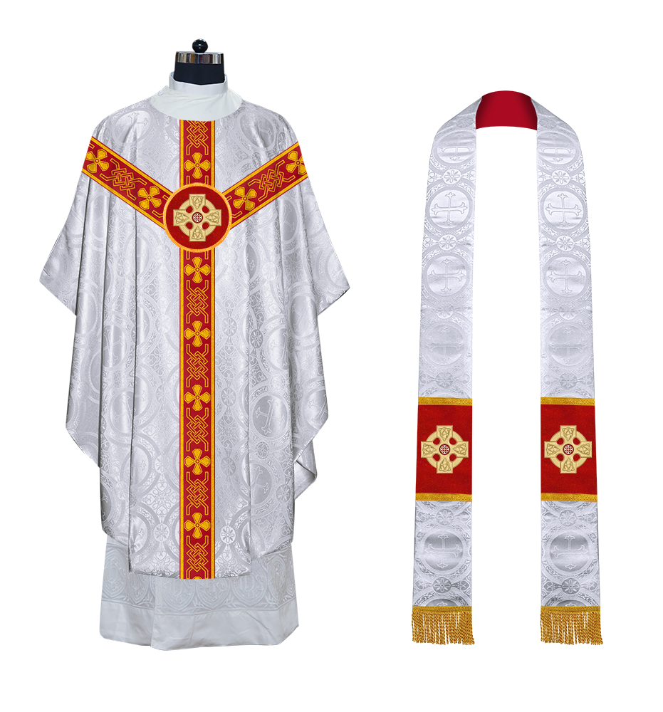 Gothic Chasuble adorned with lace and CEEC Motif