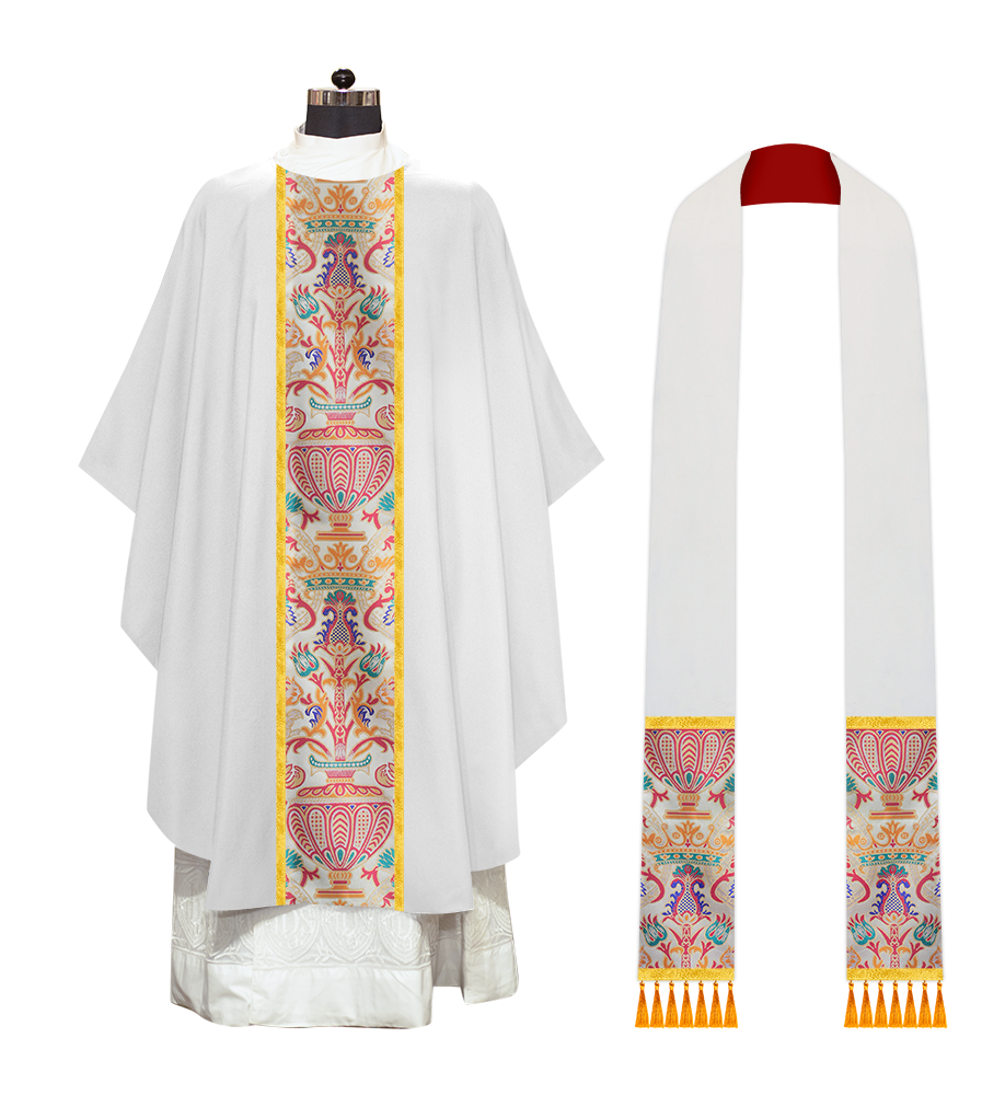 Gothic Chasubles in Coronation Tapestry