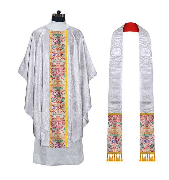 Gothic Chasubles in Coronation Tapestry