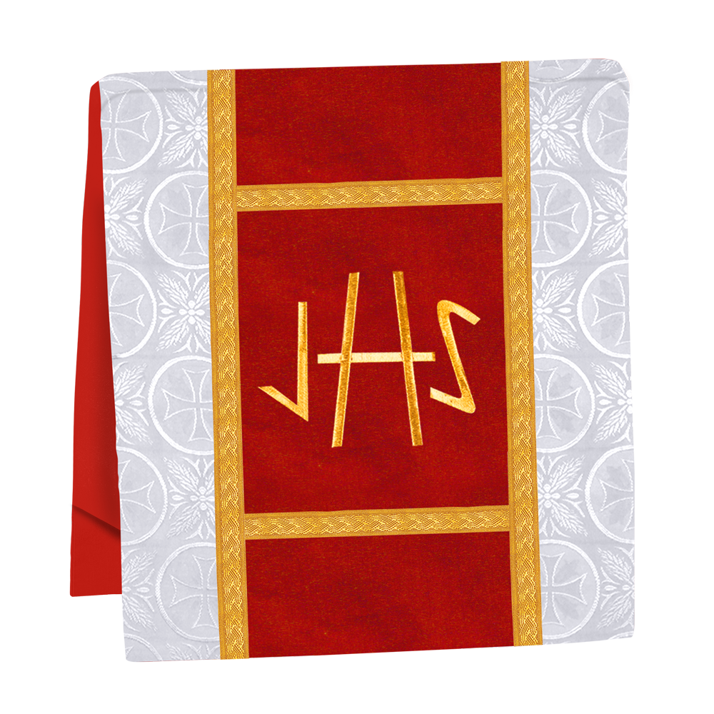 Mass Set adorned with Liturgical Motif