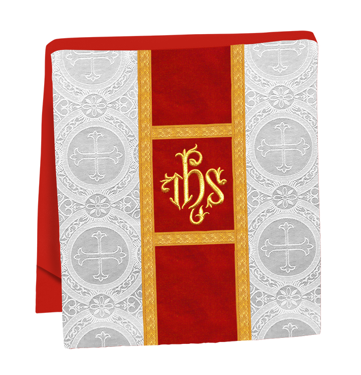 Roman chasuble adorned with lace