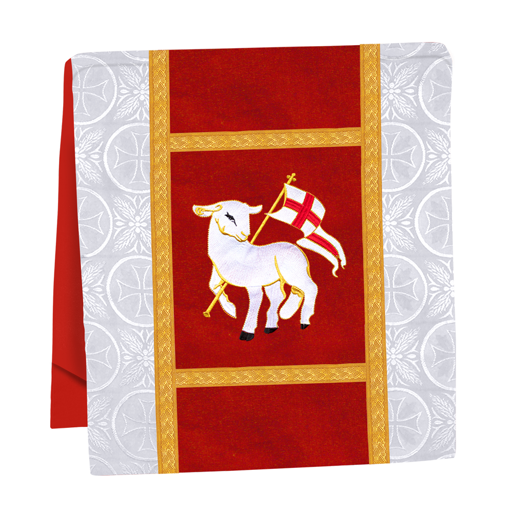 Mass Set adorned with Liturgical Motif