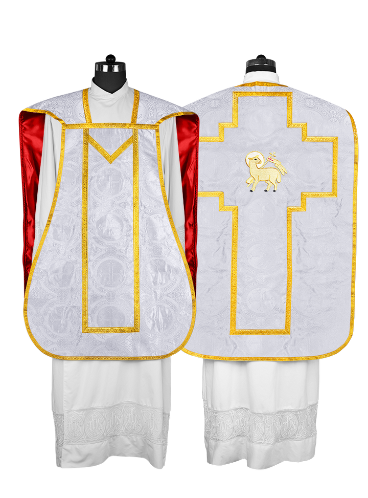 Roman Chasuble with adorned motif