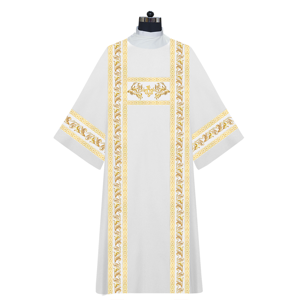 Dalmatics Vestments With Enhanced Embroidery