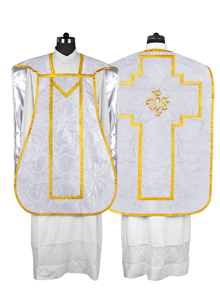 Roman Chasuble with adorned motif