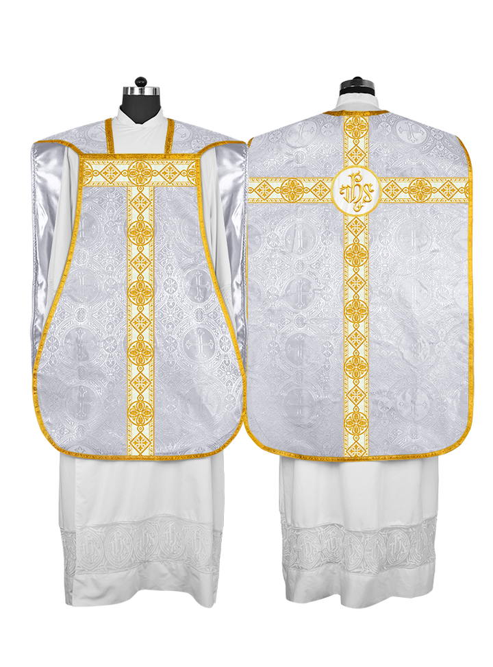 Vestidura de violín adornada con encaje 