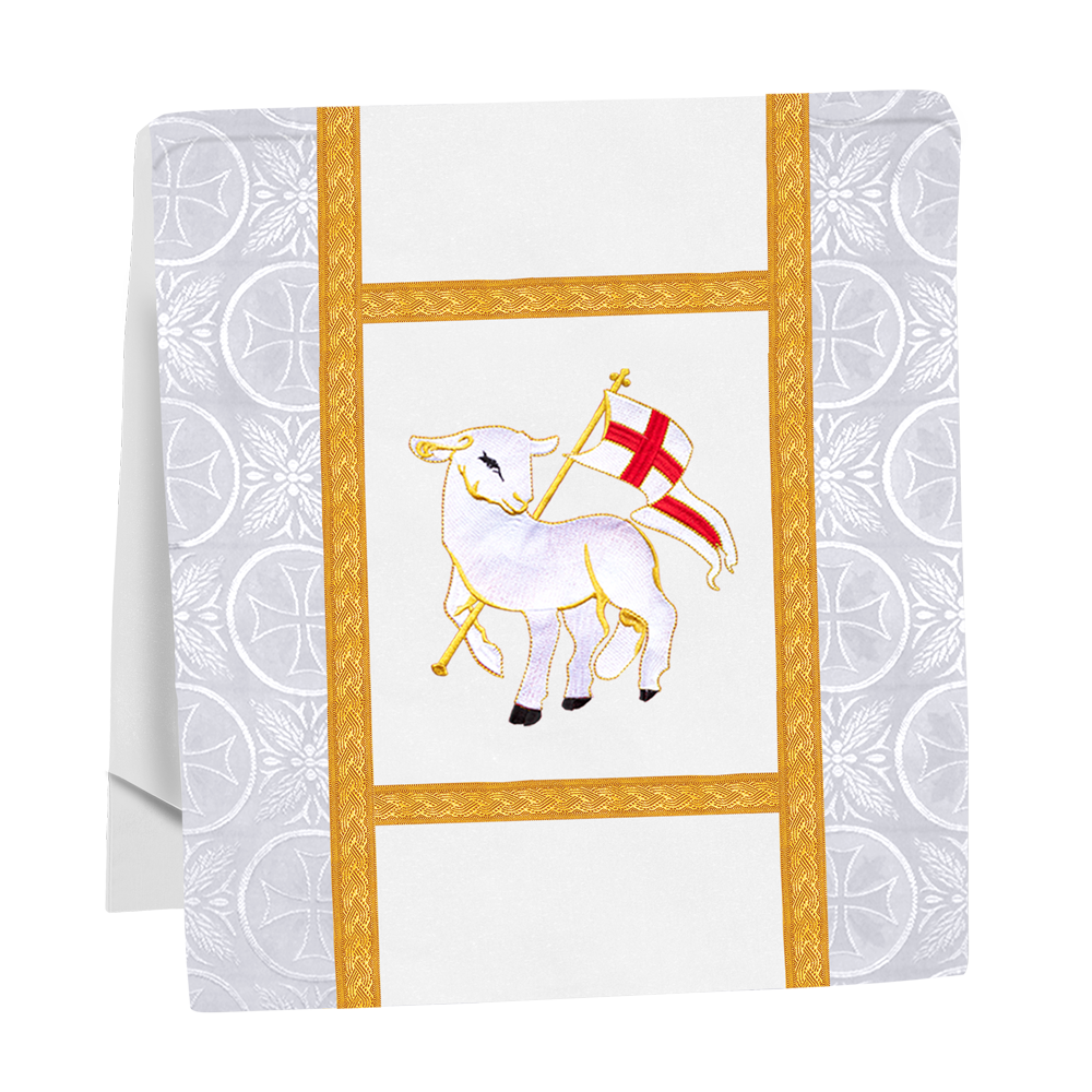 Mass Set adorned with Liturgical Motif