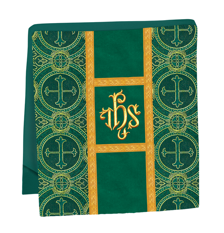 Roman chasuble adorned with lace