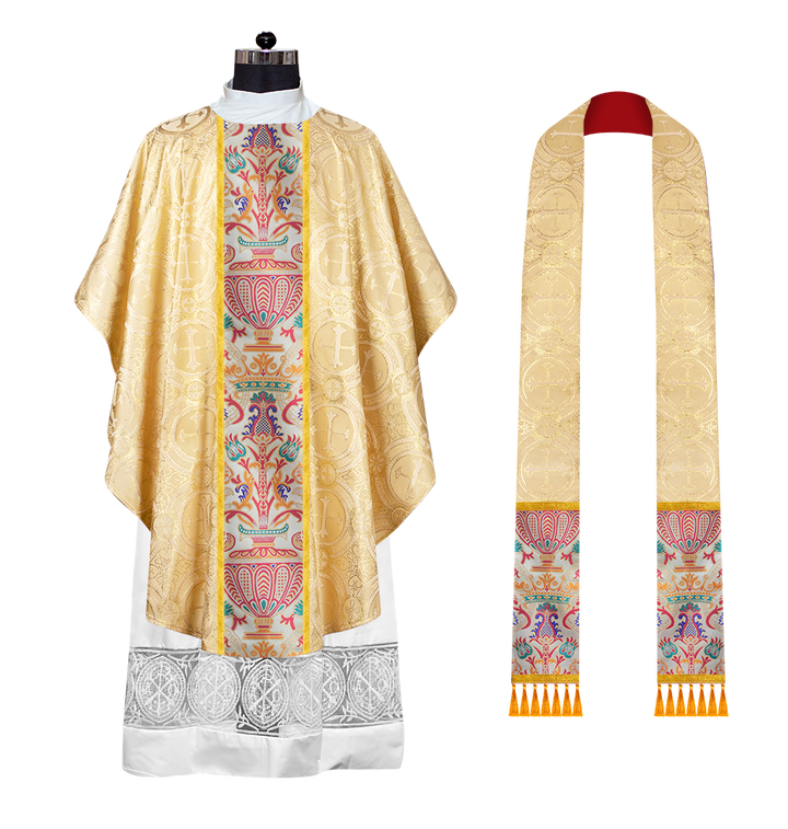 Gothic Chasubles in Coronation Tapestry