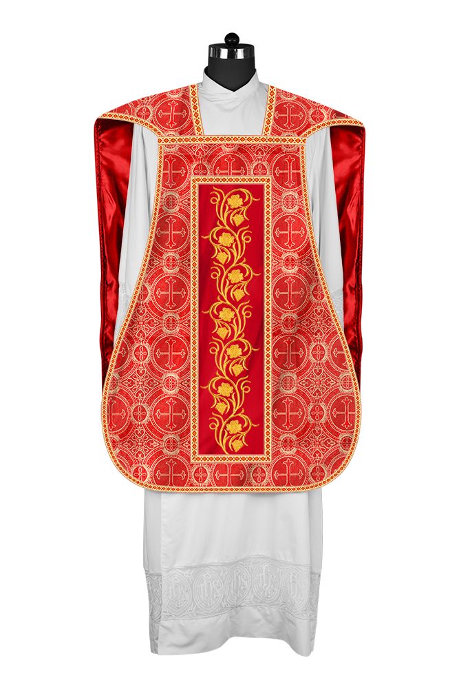 Casulla romana con bordados y adornos de uvas 